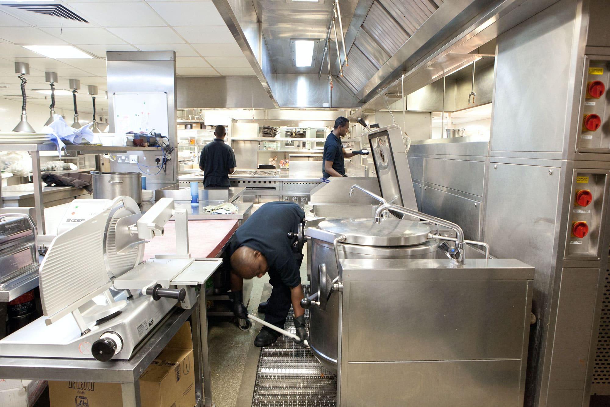 commercial kitchen cleaning.